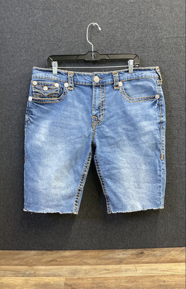 True Religion Men's Blue Ricky Relaxed Straight Cut-Off Denim Shorts Size 38