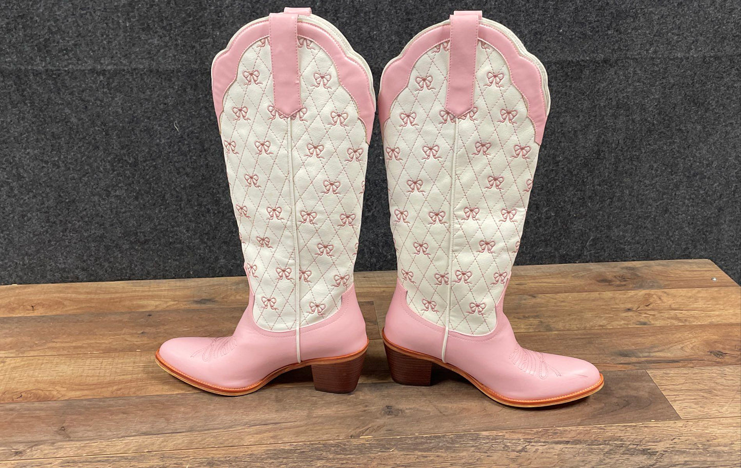 Pink White Bow Embroidered Quilted Western Cowboy Boots Women's Size 8