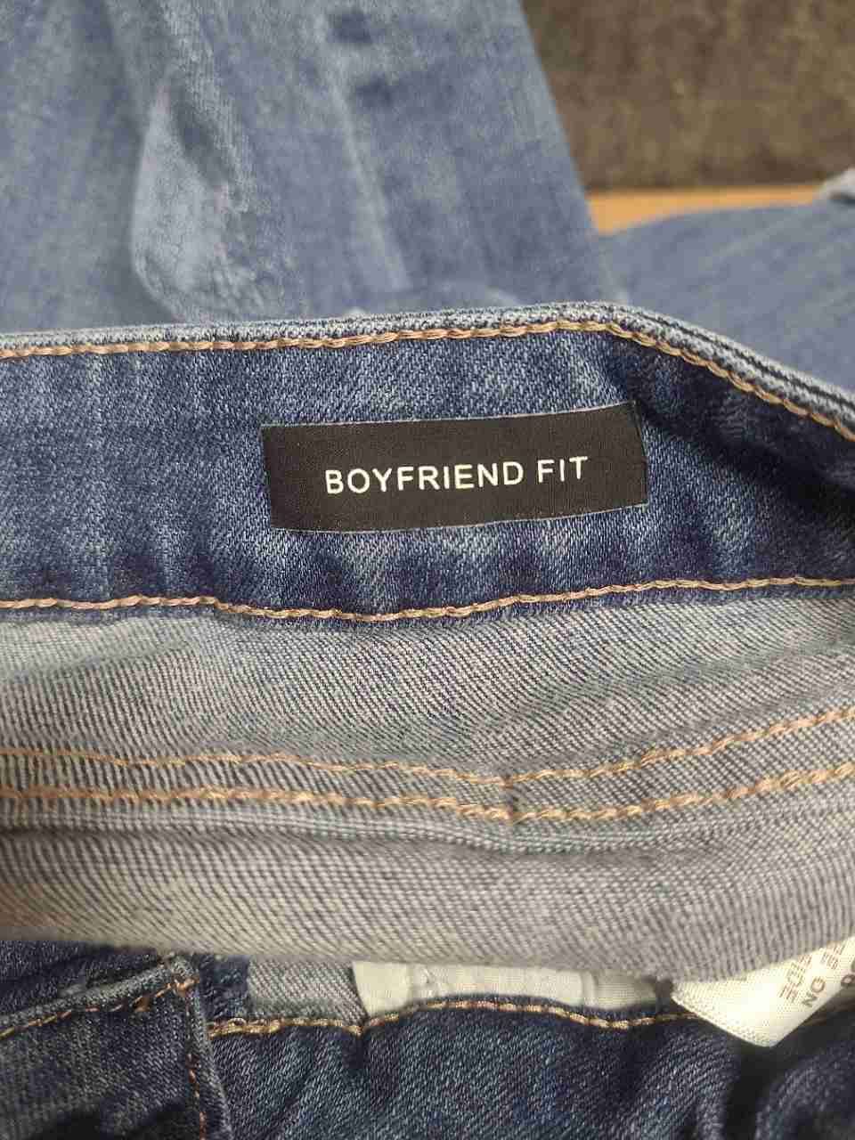 Judy Blue Women's Boyfriend Fit Jeans Blue Distressed Raw Hem Size 11/30