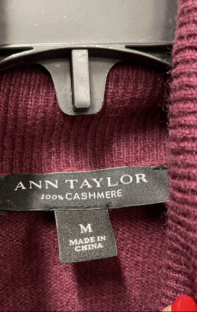 Ann Taylor Women's Maroon 100% Cashmere Turtleneck Knit Sweater Sz M