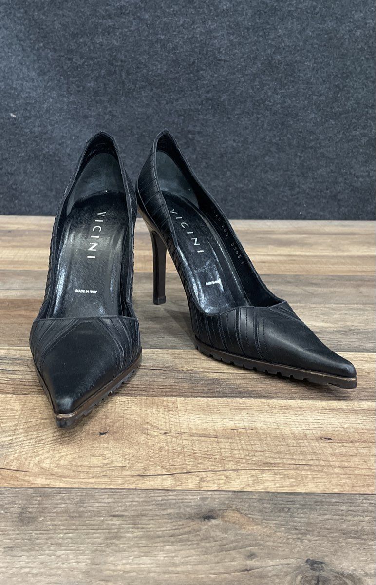 Vicini Black Leather Pointed Toe Stiletto Pumps Heels Italy Size 38.5 US 8.5
