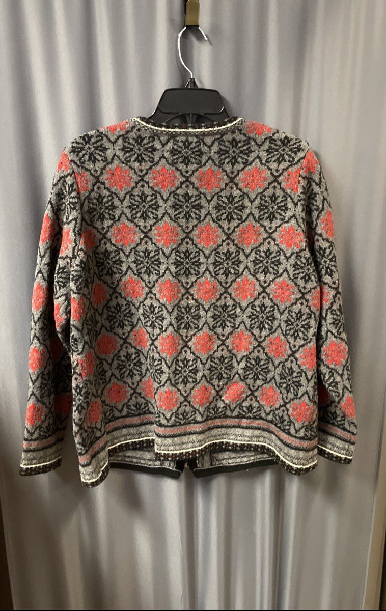 Norm Thompson Women's Gray Red Lambswool Clasped Cardigan Sweater Size XL