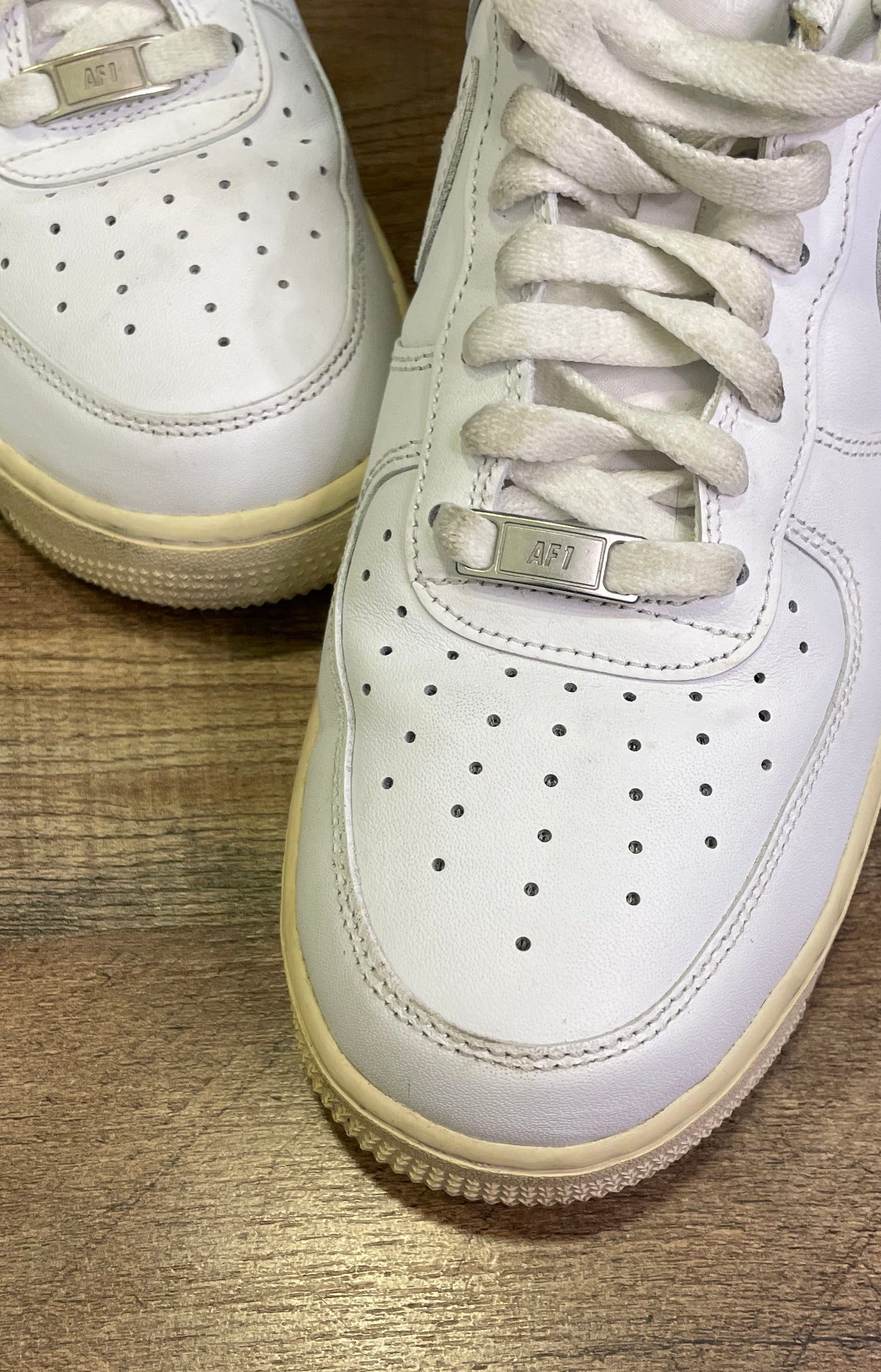 Nike Air Force 1 '07 Low Triple White Sneakers Men's Size 10