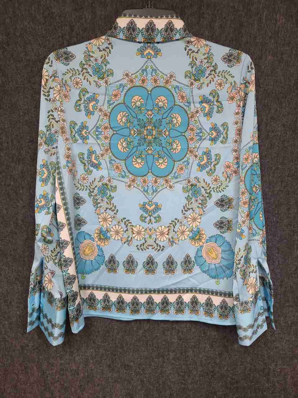 Maison d'Amelie Women's Blue Floral Scroll Scarf Print Button Down Blouse Sz XS