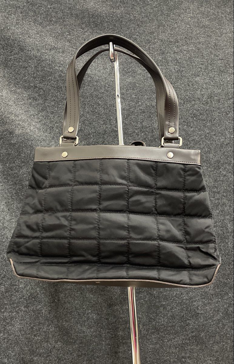 Jones New York Black Quilted Fabric Tote Bag Brown Leather Trim Shoulder Bag