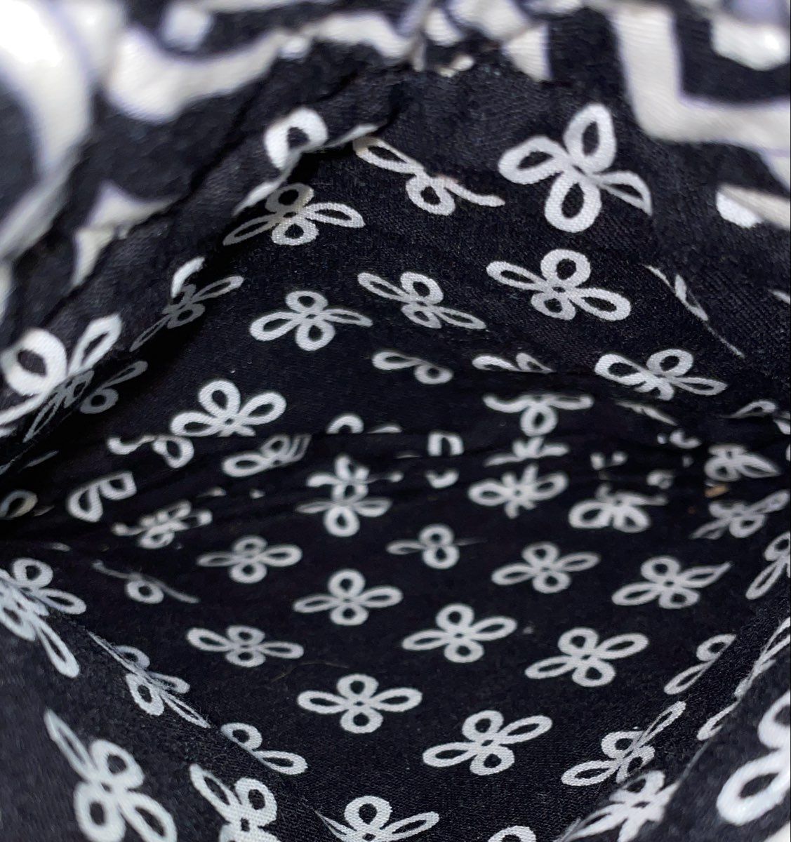 Vera Bradley Black and White Geometric Quilted Cotton Hipster Crossbody Bag