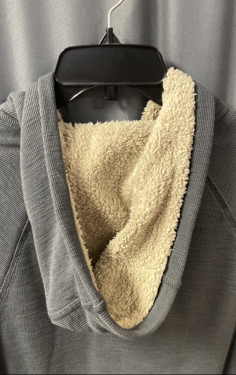 Sonoma Men's Ebony Gray Faux Fur Sherpa Lined Zip-Up Hoodie Size M NWT