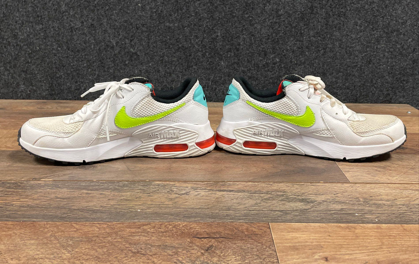 Nike Air Max Excee White Volt Teal Orange Women's Lifestyle Sneakers Size 7.5