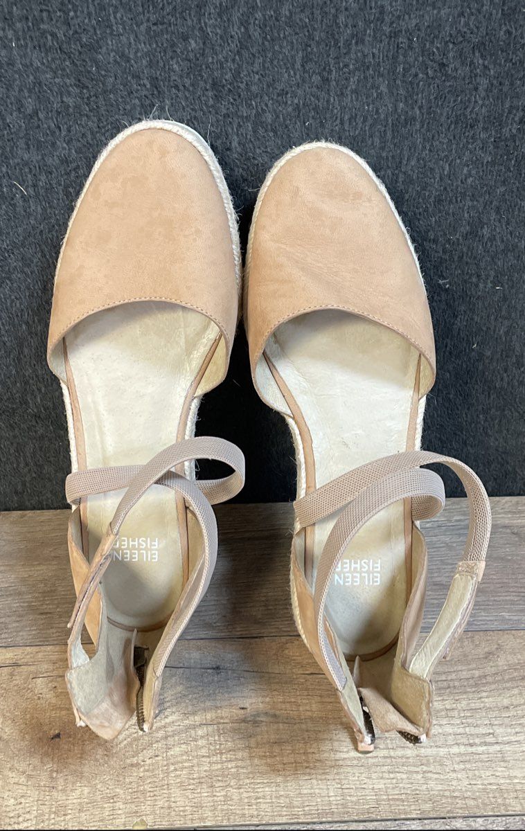 Eileen Fisher Bisa Tan Flat Espadrille Sandals Women's Size 7.5