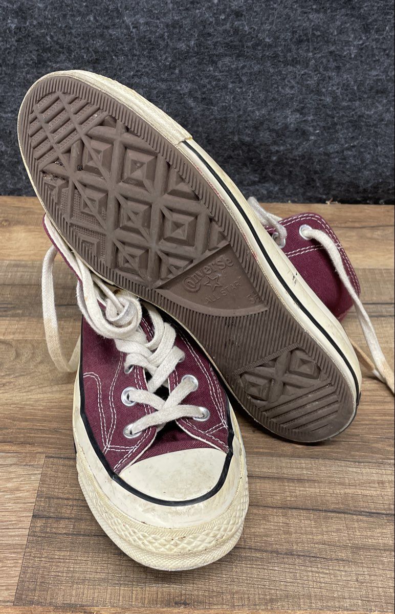 Converse Chuck 70 Hi Dark Burgundy Canvas Sneakers Men's 5.5 Women's 7.5