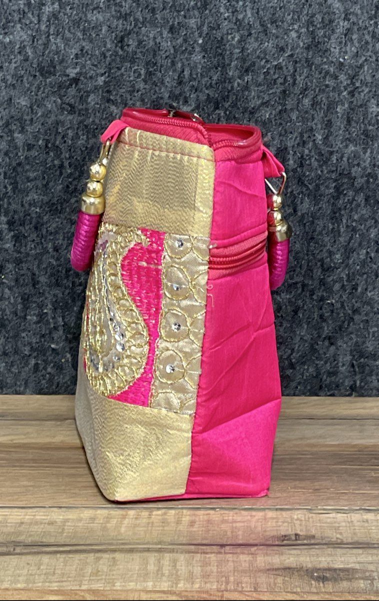 Indian Handcraft Gold Pink Paisley Sequin Embroidered Zipper Pouch Handbag