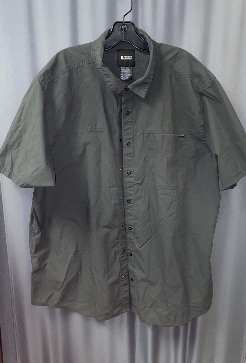5.11 Tactical Men's Dark Grey Short Sleeve Button Up Utility Shirt Sz 2XL