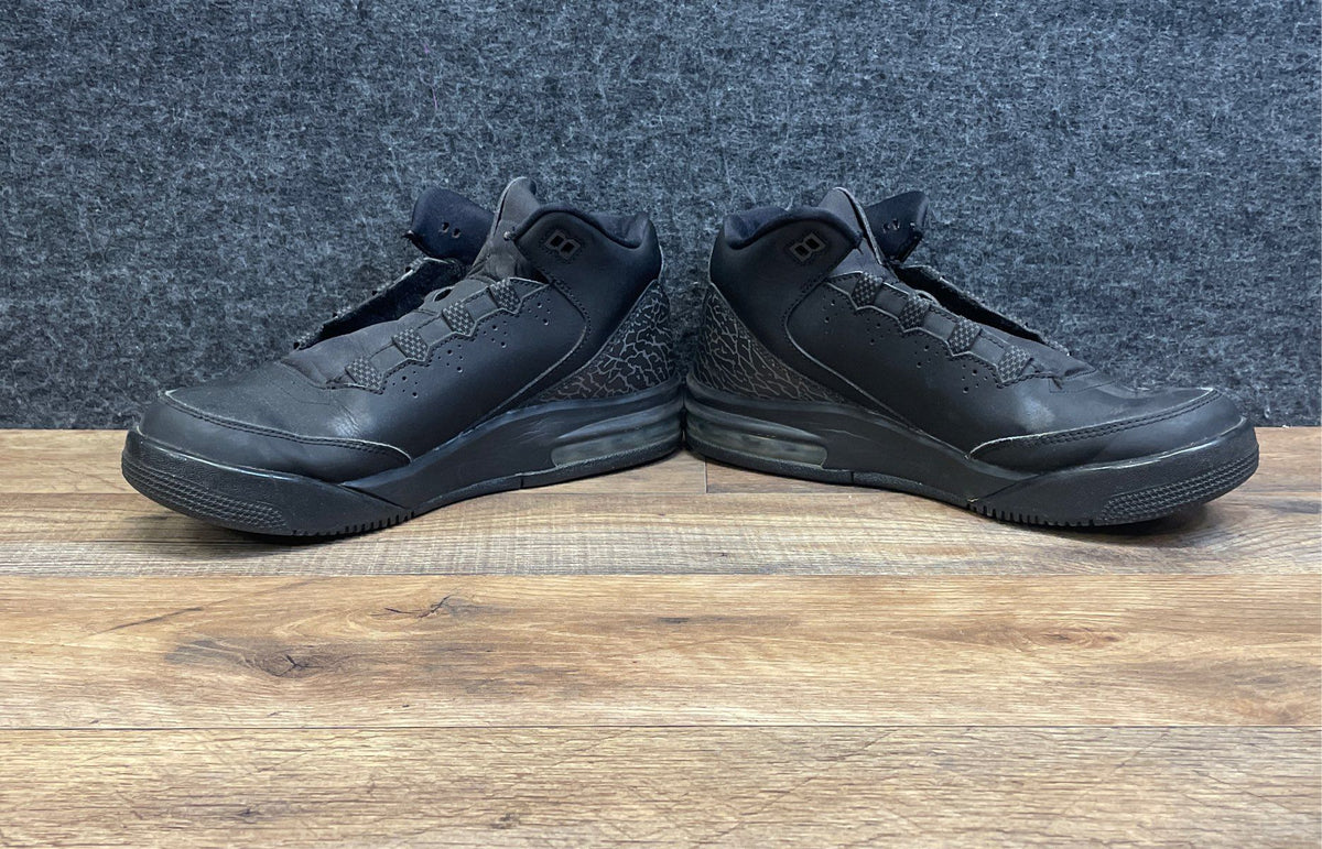 Nike Jordan Flight Origin 2 Triple Black Elephant Print Youth Size 6.5Y
