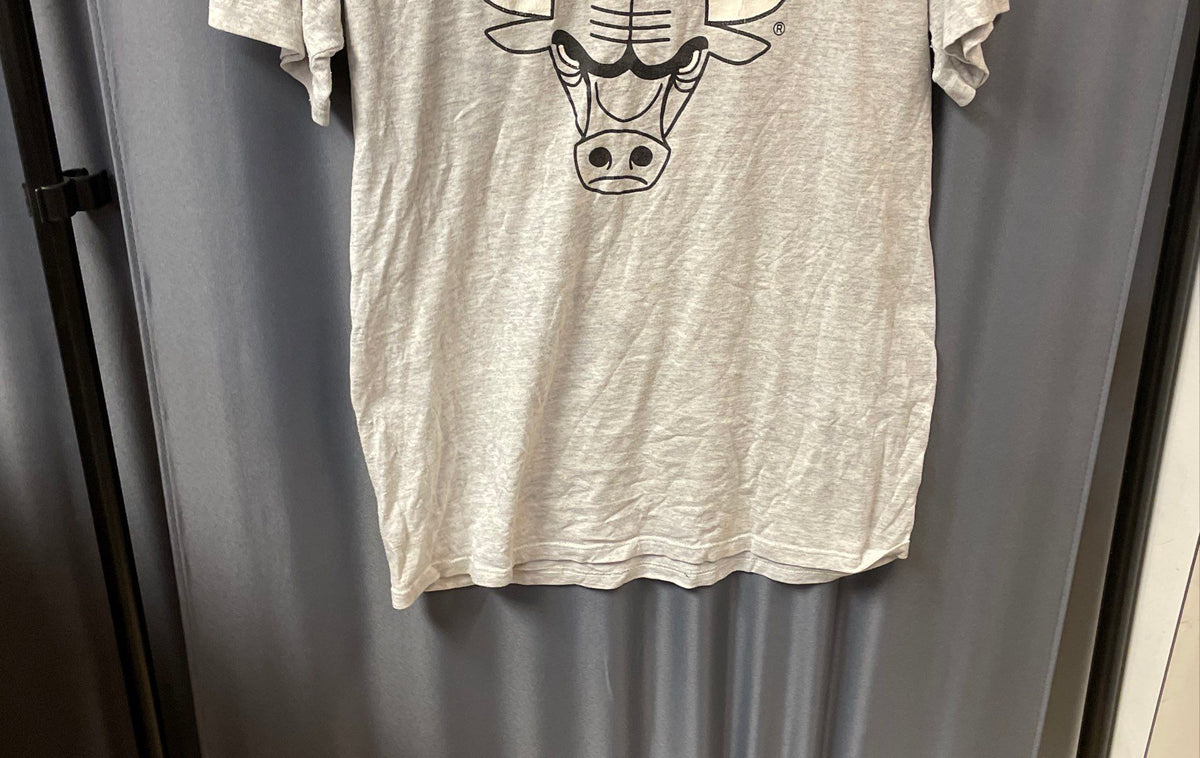 Vintage 90s Chicago Bulls NBA Logo T-Shirt Single Stitch Jerzees USA Sz XL