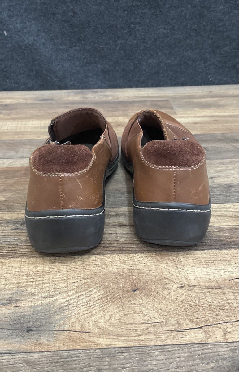Clarks Collection Brown Leather Suede Side Zip Women's Clogs Size 11