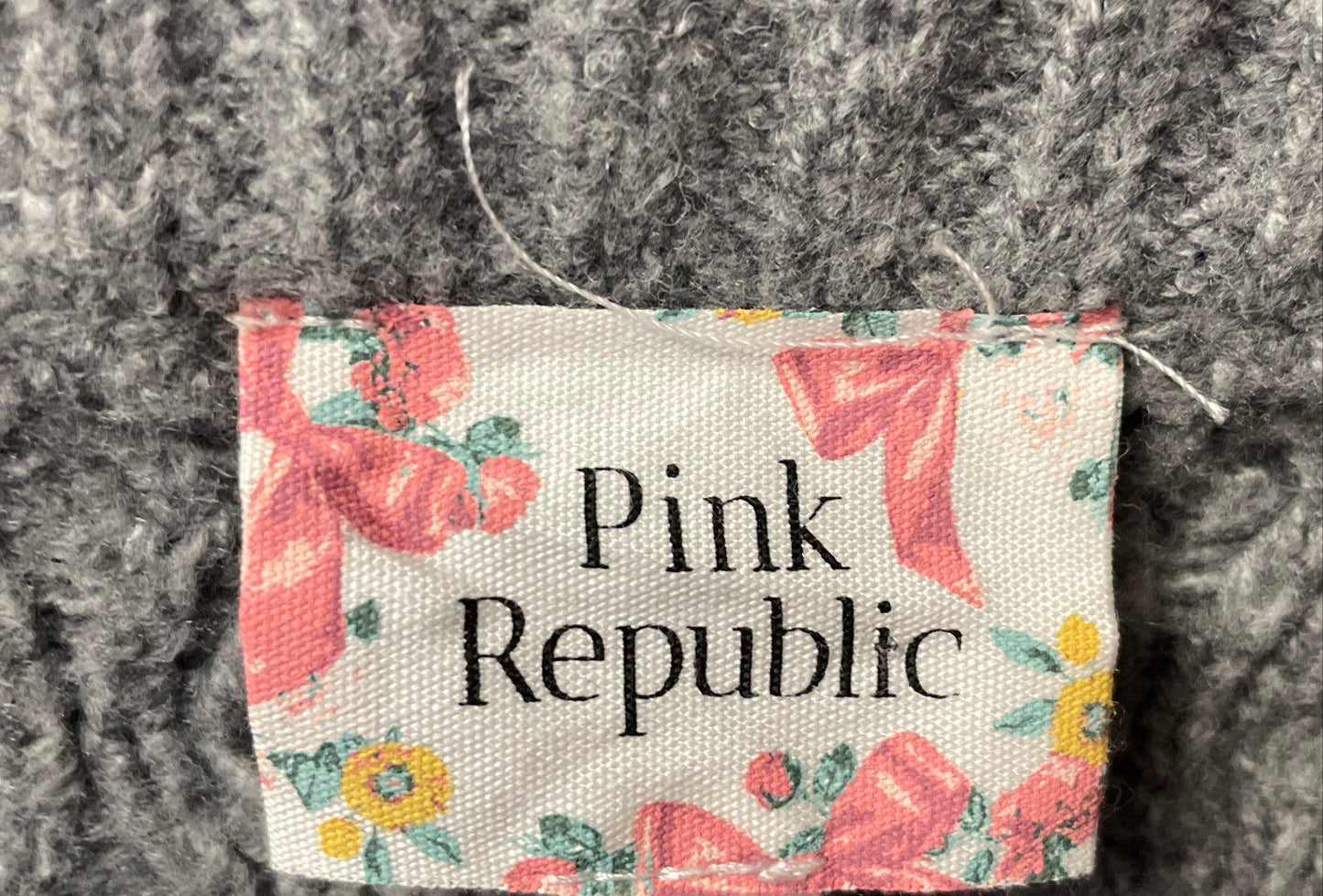 Pink Republic Women's Sweater Gray Cable Knit Pullover NWT Size M