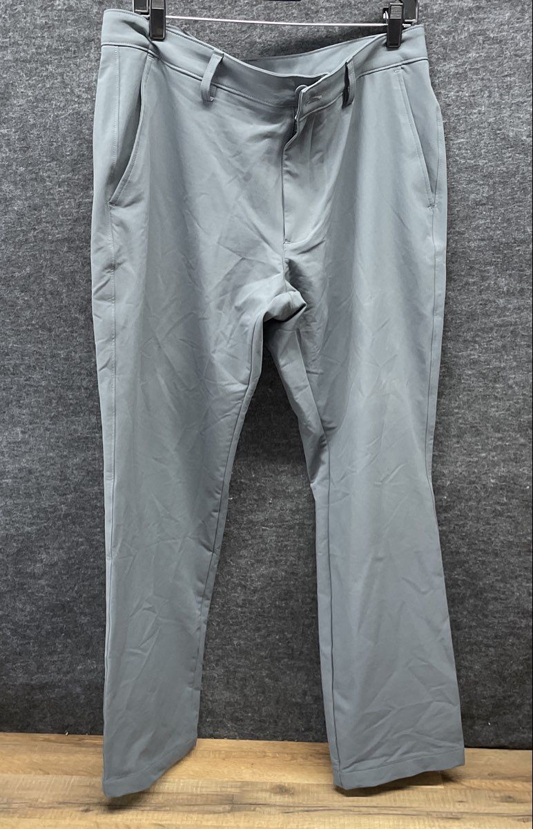 Under Armour Men's Performance Golf Pants Gray Tapered Chino Slacks Sz 36x30