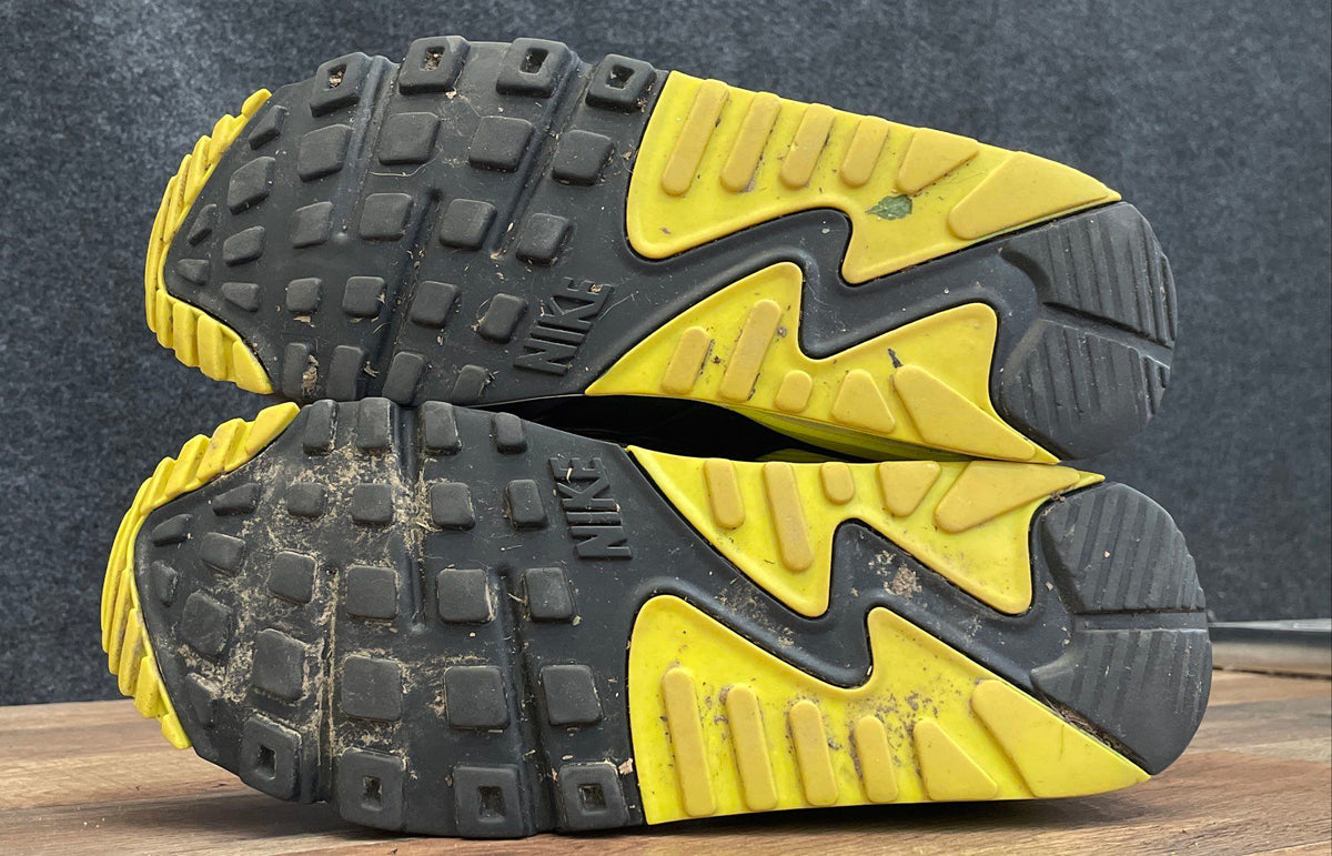 Nike Air Max 90 White Volt Wolf Grey Black CD0881-103 Size 9