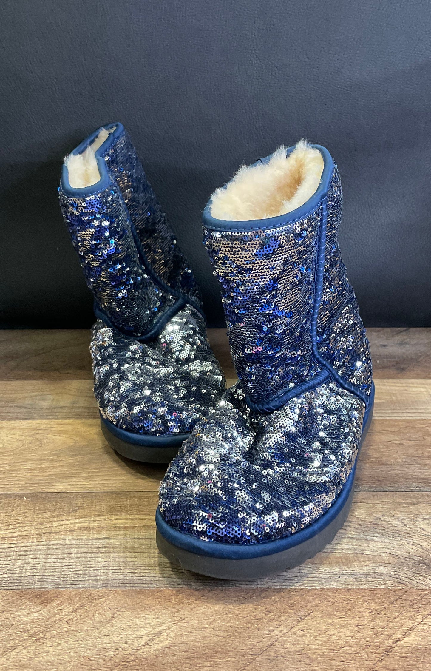 UGG Australia Classic Short Sparkles Blue Sequin Boots Women's Size 8