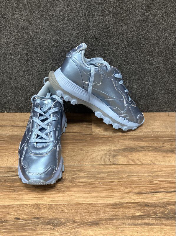 Reebok Classic Leather V2 Fluid Blue Metallic Sneakers Women's Size 7