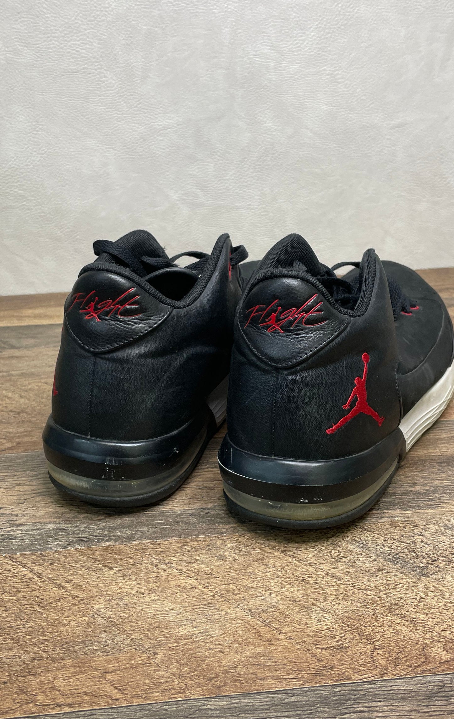 Nike Air Jordan Executive Black Gym Red White Basketball Sneakers Men's Size 11