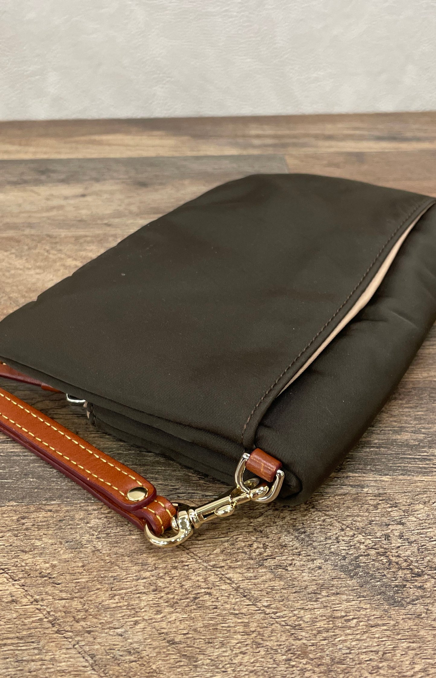Dooney & Bourke Brown Nylon Leather Trim Wristlet Pouch Bag Gold Hardware
