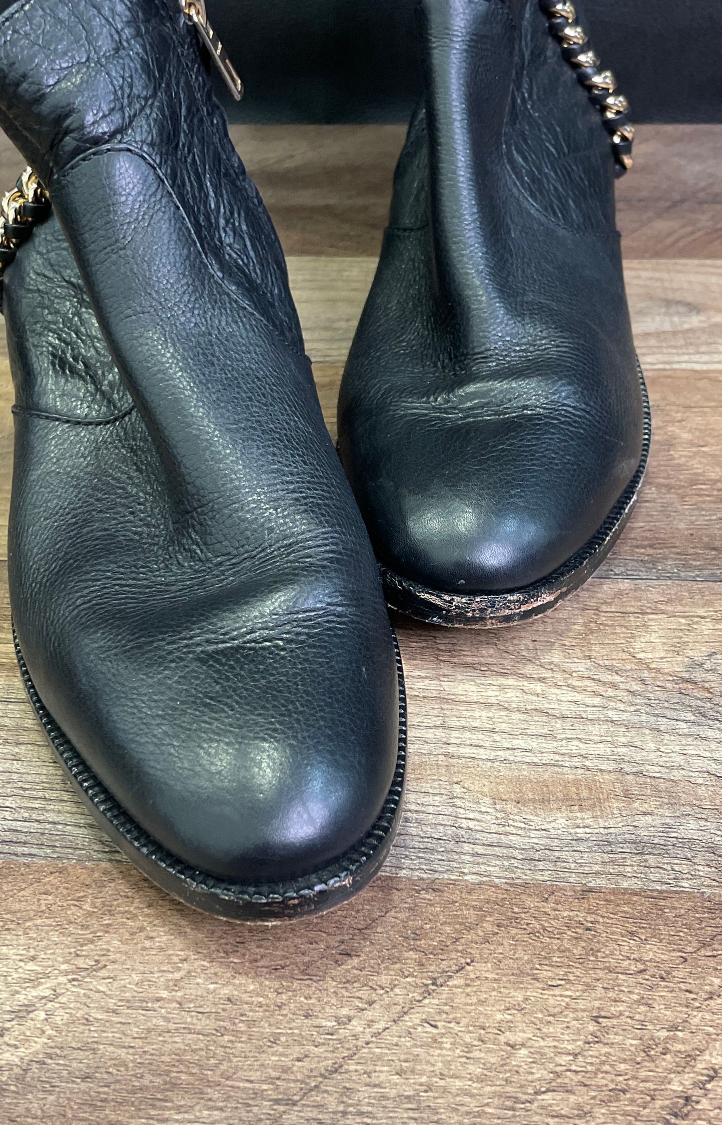Coach Corine Black Leather Chain Block Heel Ankle Boots Women's Size 8B