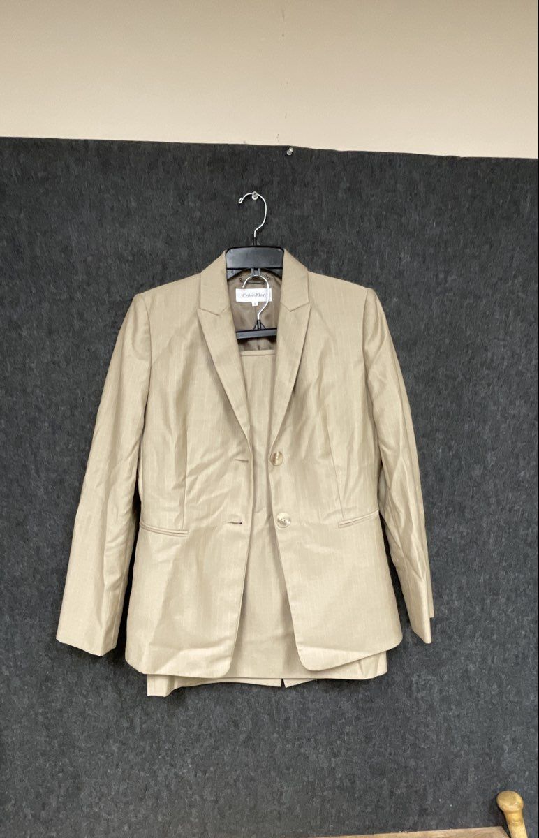 Calvin Klein Women's Tan Textured 2-Piece Blazer Skirt Suit Set Sz 6