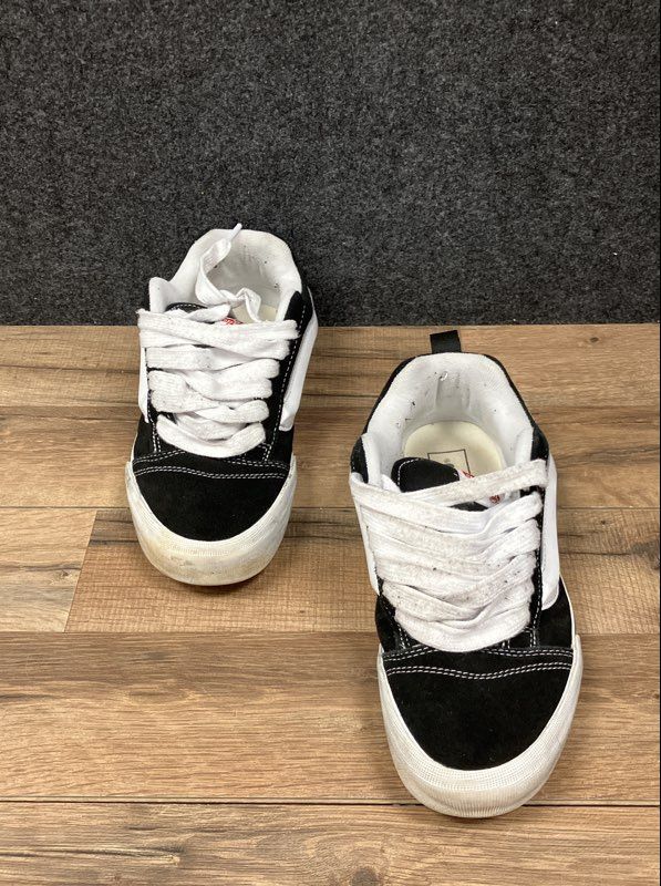 Vans Knu Skool Black White Chunky Skate Sneakers Men's 8.5 Women's 10