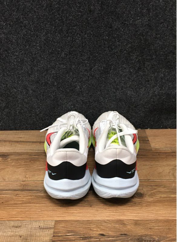 Nike Air Winflo 9 White Crimson Running Shoes DX3352-100 Women's Size 8