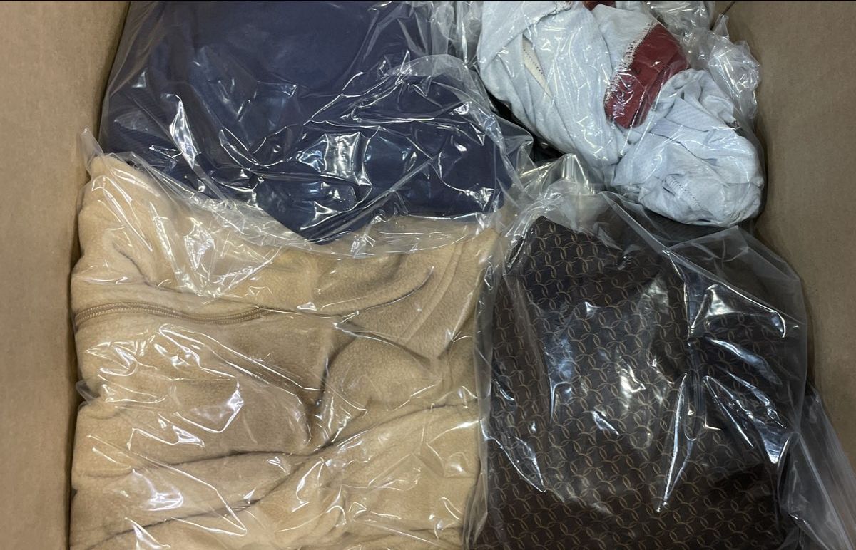 20 Lb Bulk Lot Assorted Brand Reseller Clothing Mens Womens Michael Kors
