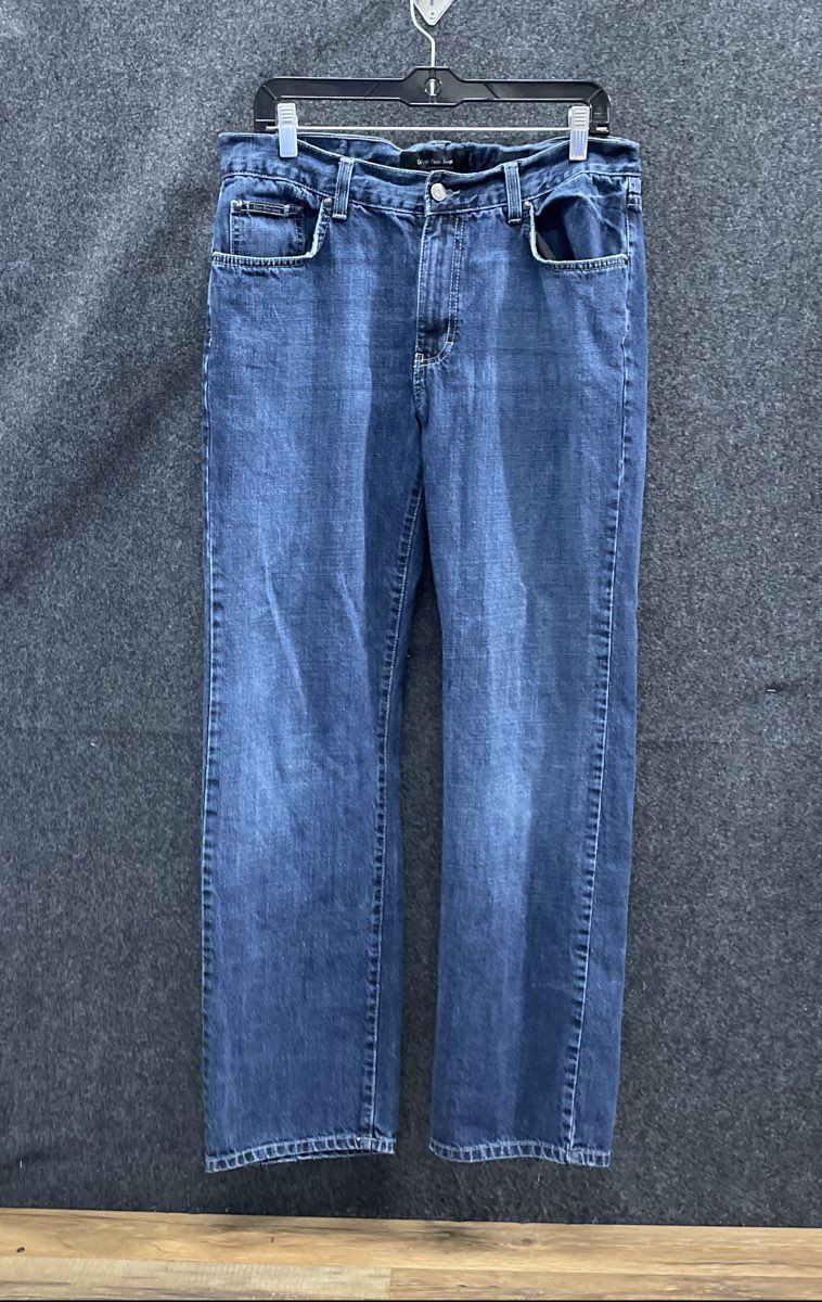Calvin Klein Women's Blue Straight Leg Medium Wash Denim Jeans Size 32
