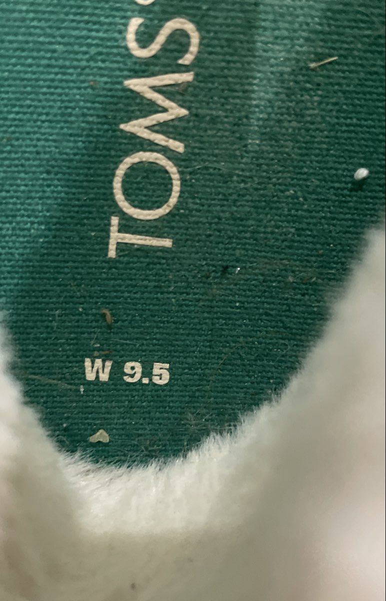 TOMS Alpargata Christmas Gnomes Blue Faux Fur Lined Slip On Women's Size 9.5