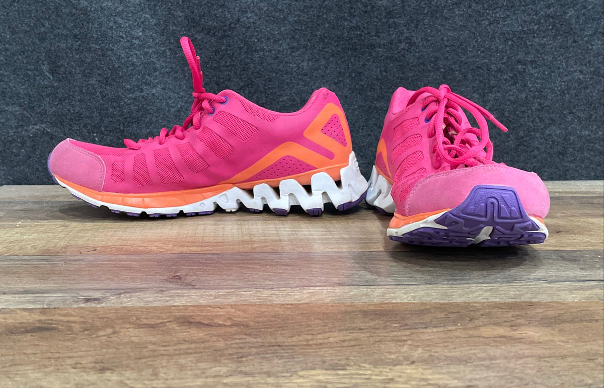 Reebok ZigTech Shark Pink Orange Purple Running Shoes Womens Size 7.5