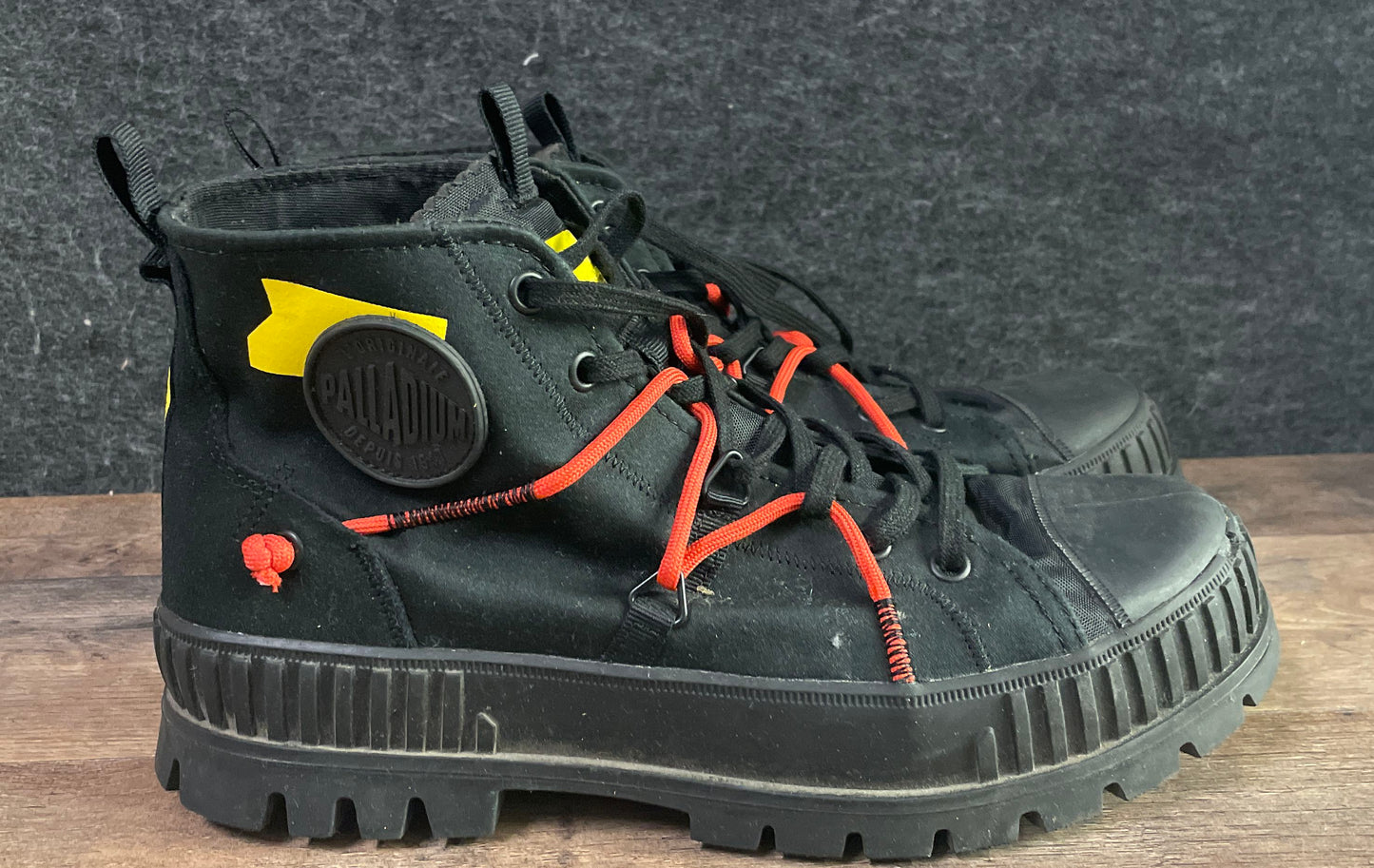 Palladium Pampa Palla-Craft Re-Craft Black Orange Boots Size Men 8 Women 9.5