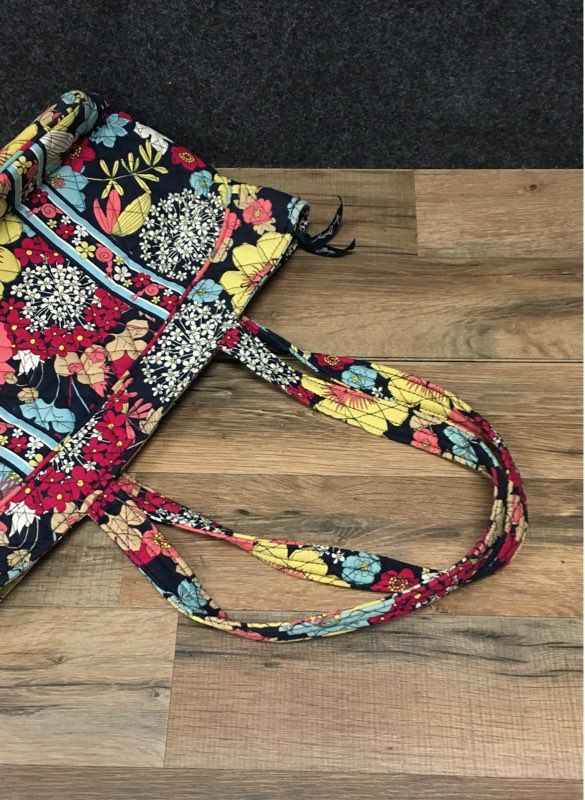 Vera Bradley Happy Snails Quilted Cotton Tote Bag Large Floral Shoulder Bag