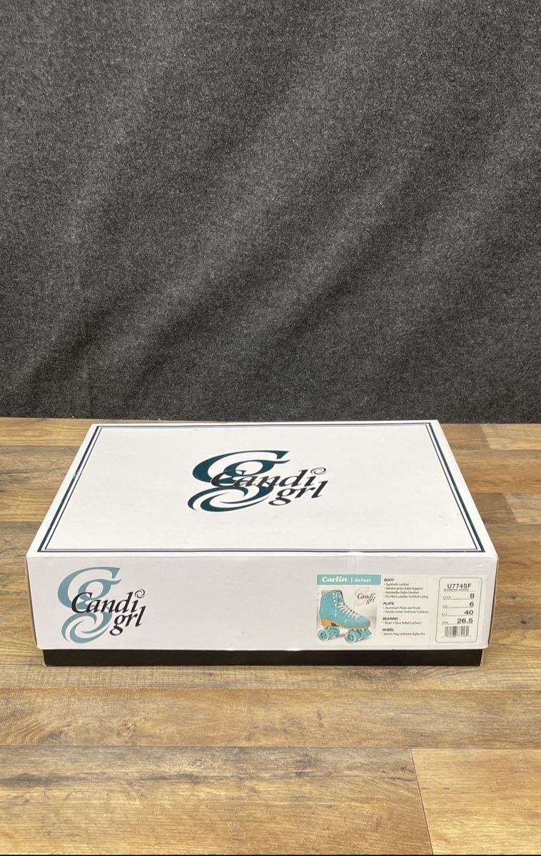 Roller Derby Candi Grl Carlin Quad Skates Women's Size 8 Sea Foam Blue
