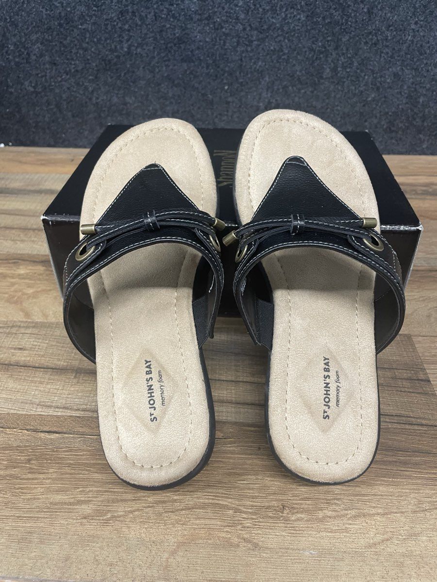 St. John's Bay Aldrin Black Memory Foam Thong Sandals Women's Size 7.5