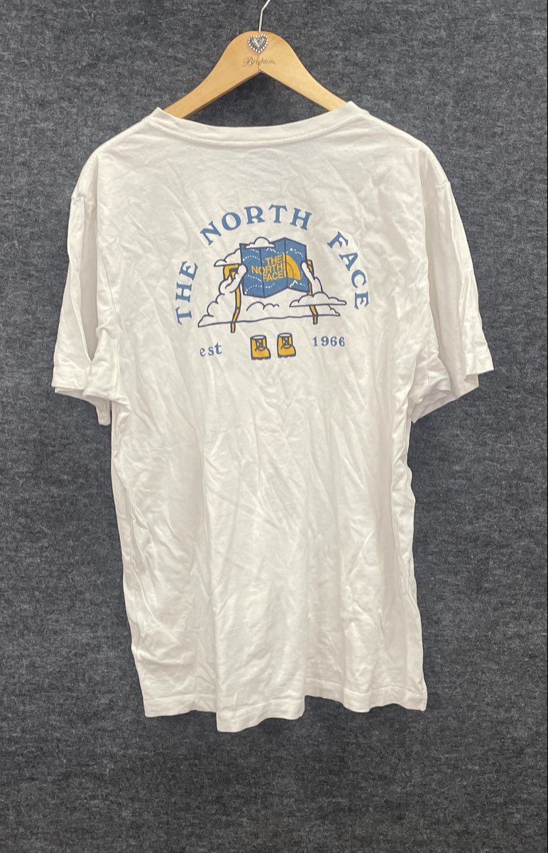 The North Face Men's White Graphic Outdoor Back Print T-Shirt Sz L