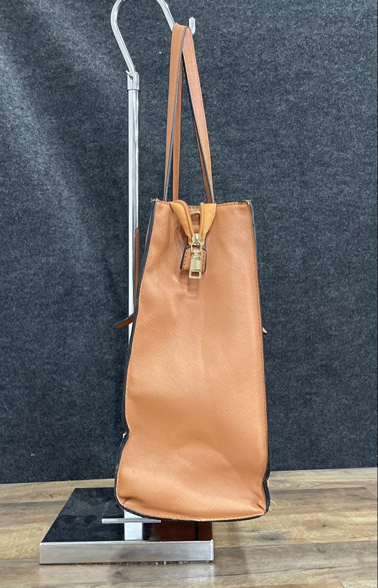 Unbranded Brown Leather Laptop Bag Large Tote Briefcase Gold Hardware