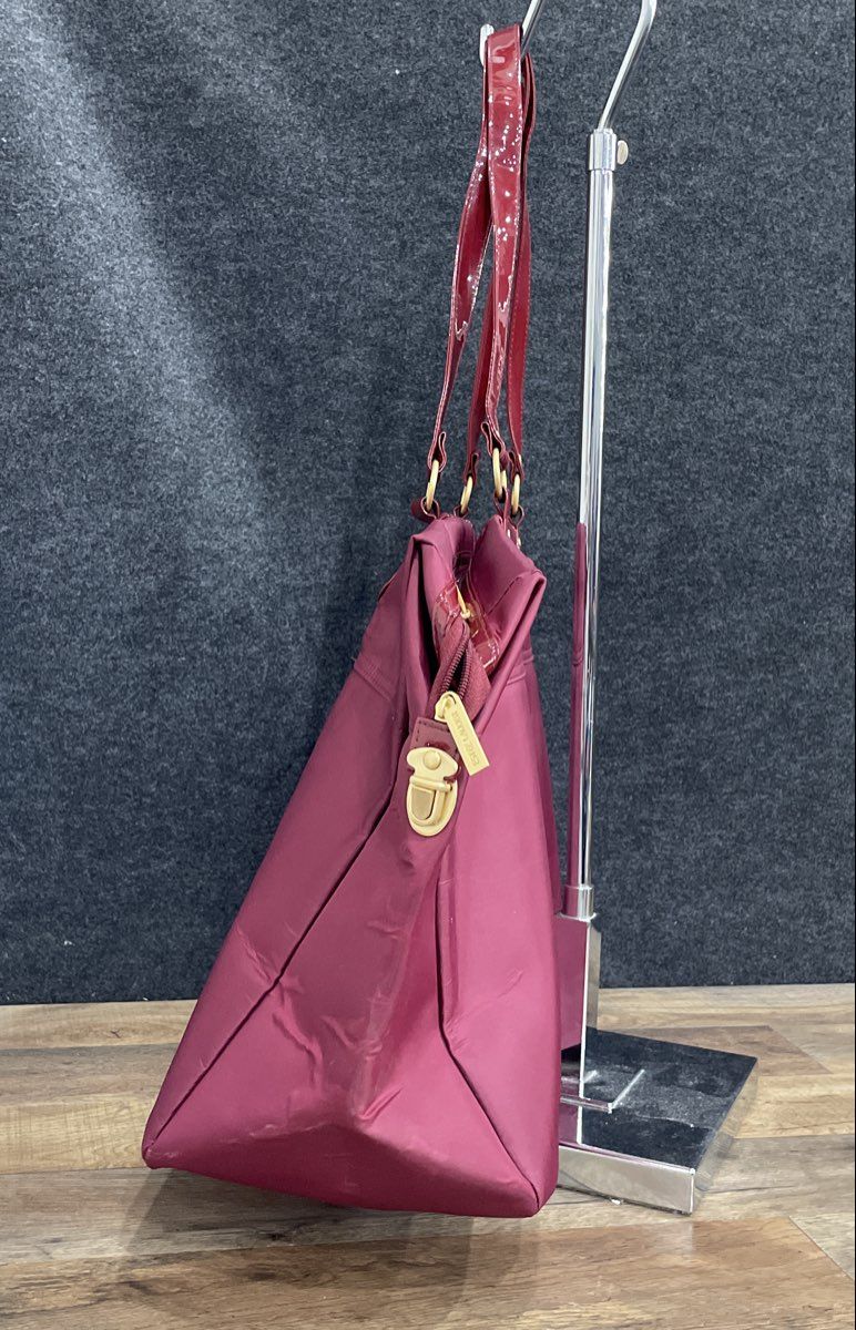 Estee Lauder Purple Burgundy Nylon Weekender Travel Tote Bag Gold Hardware