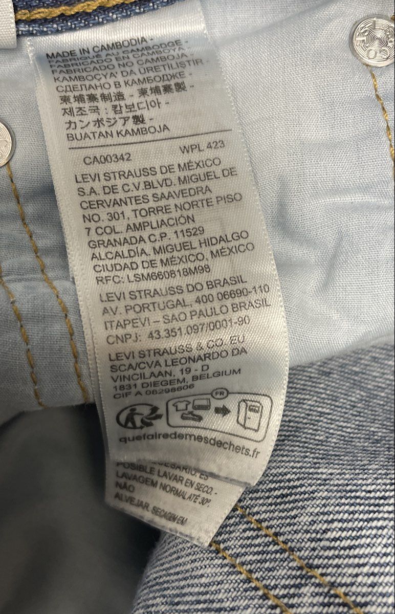 Levi's Women's Middy Straight Jeans Light Wash Distressed Denim Sz 26x31
