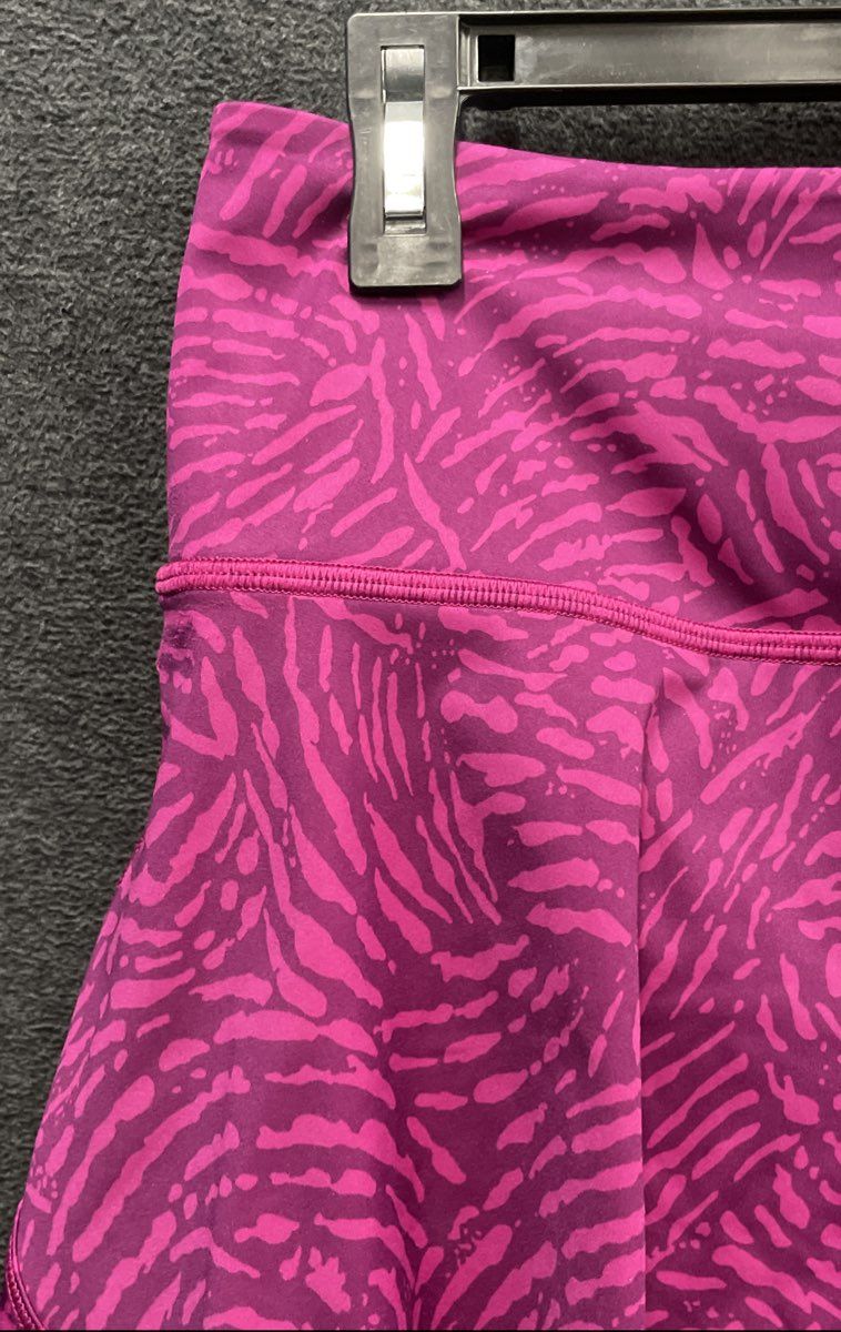 Athleta Women's Ace Printed 13.5" Tennis Skort Pink Purple Animal Print Size S