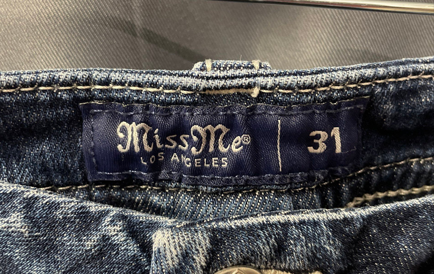 Miss Me Women's Blue Curvy Boot Cut Embellished Flap Pocket Jeans Sz 31x34