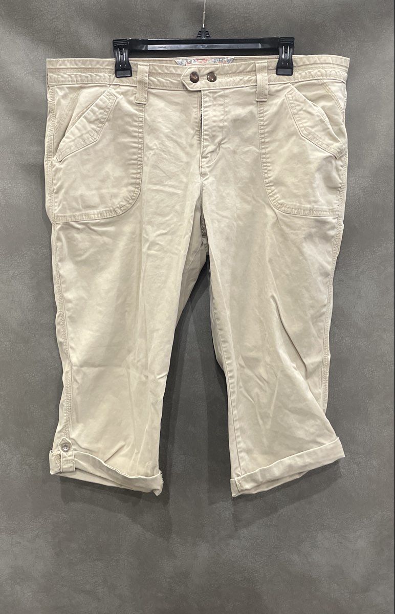 Levi's Women's Cream Stretch Utility Capri Cropped Pants Size 18