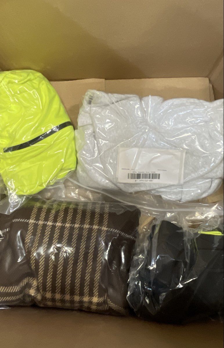Assorted Brands Men's Women's Clothing Reseller Wholesale Bulk Lot 20.5 Lb