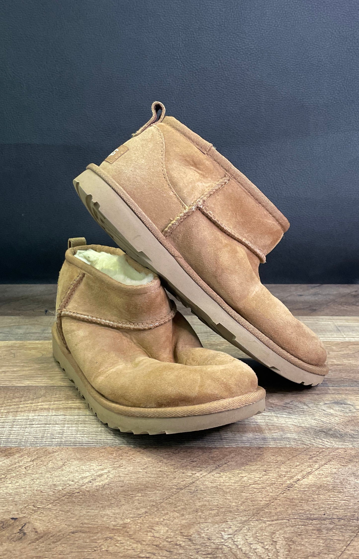 UGG Classic Ultra Mini Chestnut Sheepskin Ankle Boots Women's Size 6