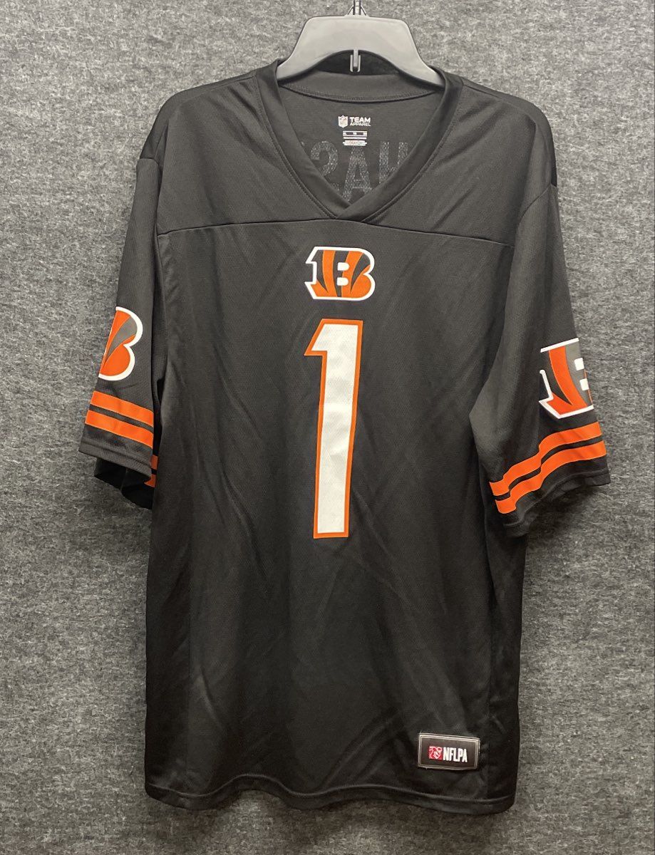 NFL Team Apparel Men's Ja'Marr Chase Cincinnati Bengals Black Jersey Sz XL