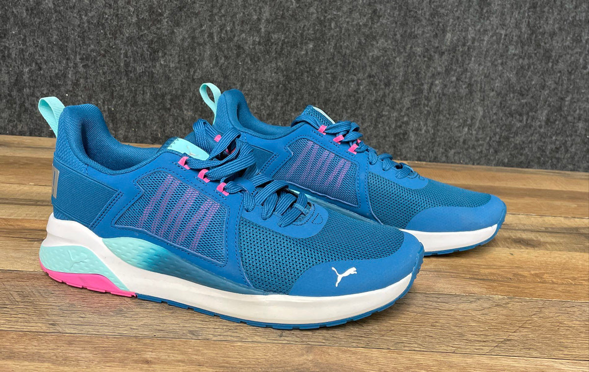 Puma Anzarun Fade Blue Pink White Women's Sneakers Size 10.5