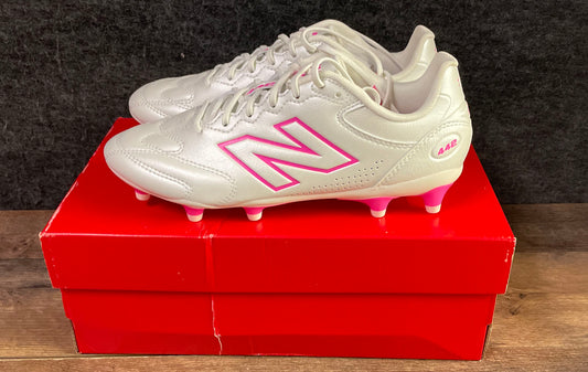 New Balance 442 Team FG V3 White Pink Soccer Cleats Size 6.5 Men 8 Women DS